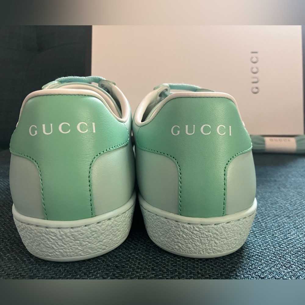 NEW Gucci Leather Interlocking G Sneakers
Women's European Size 36 in Green - Picture 6 of 14